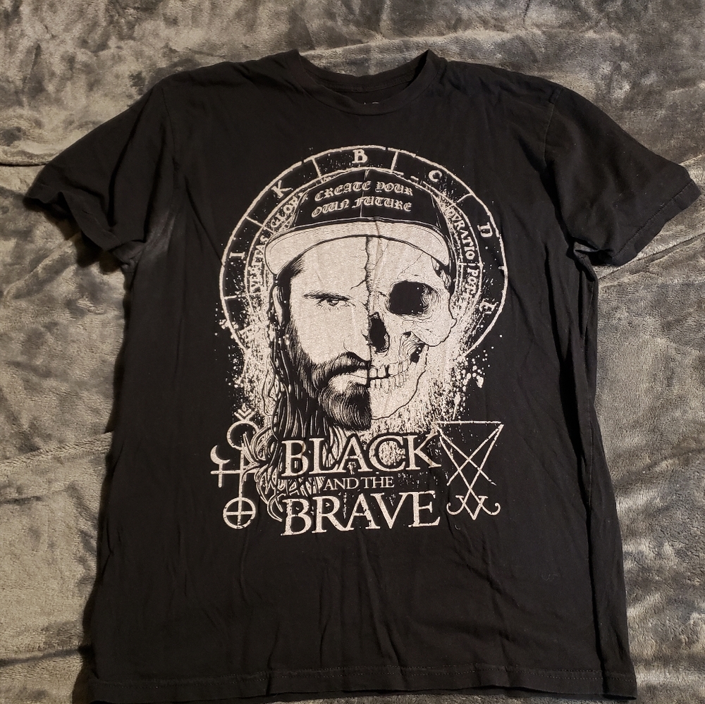 Seth Rollins Black and Brave Tee